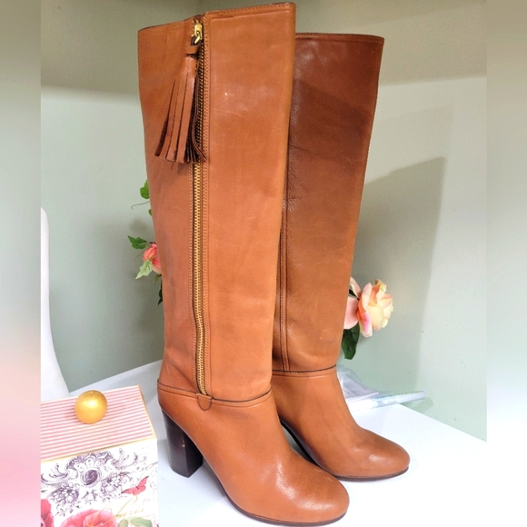 Coach Therese Brown Leather Heeled Zip Tall  Boots 8.5 * LIKE NEW. - Picture 1 of 16